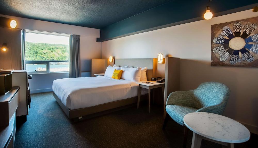 ホテル Doubletree By Hilton St. John'S Harbourview エクステリア 写真