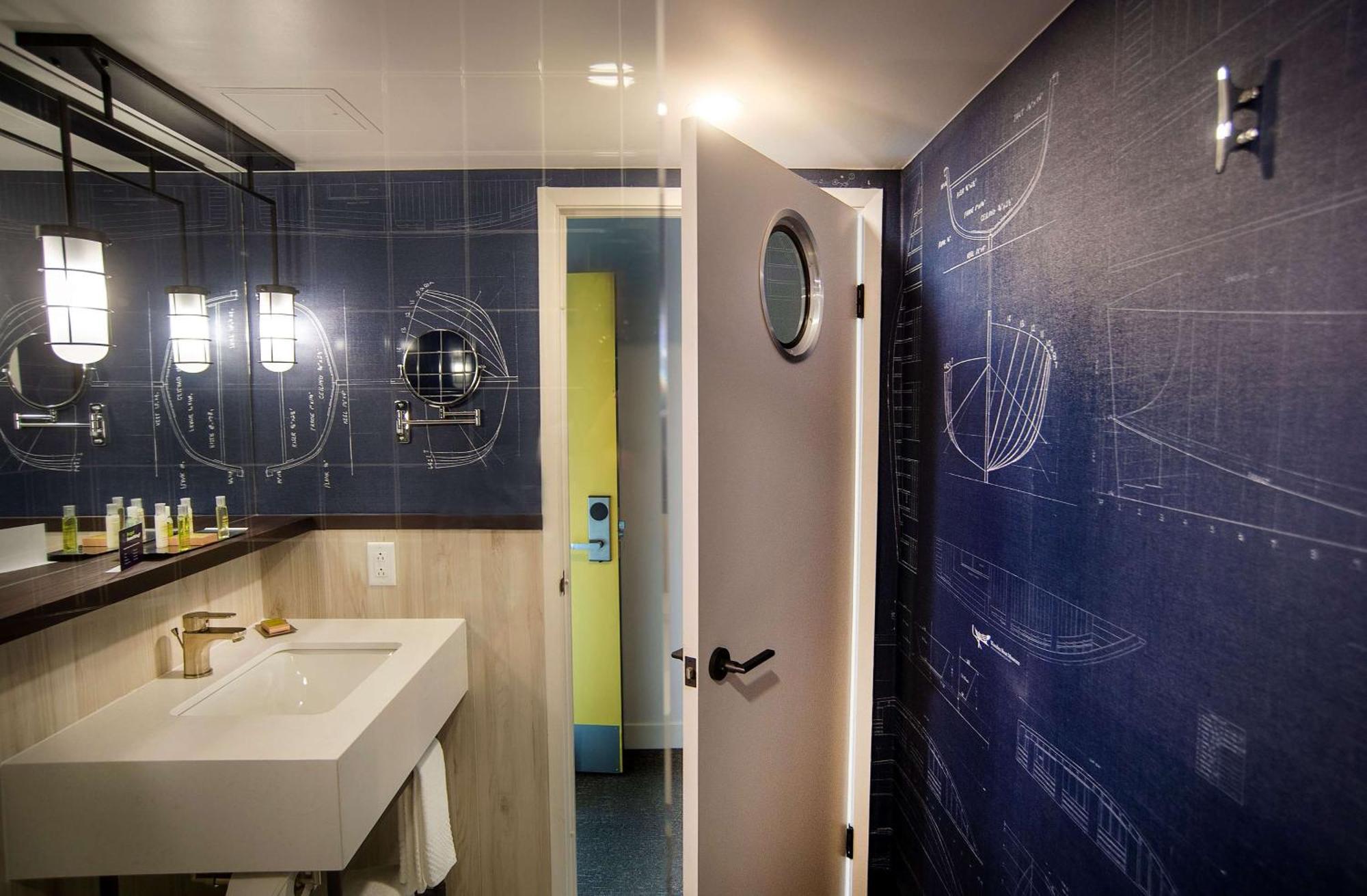 ホテル Doubletree By Hilton St. John'S Harbourview エクステリア 写真