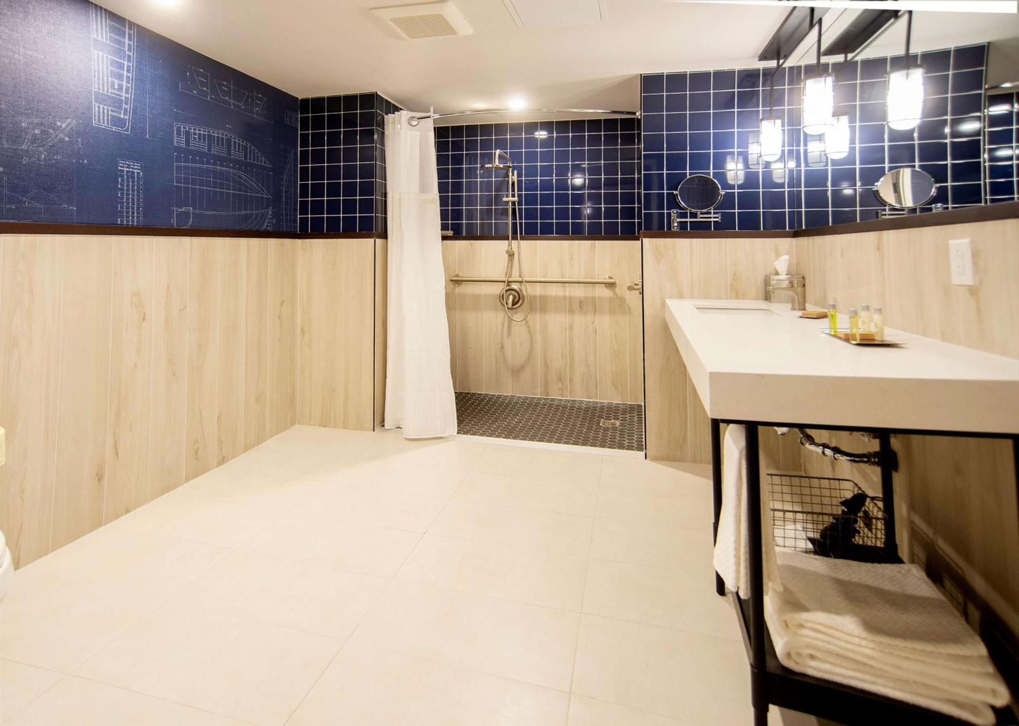 ホテル Doubletree By Hilton St. John'S Harbourview エクステリア 写真